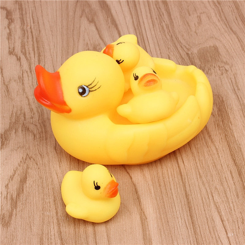 Duck Bath Toy Set: Bathtime Fun for Babies & Toddlers